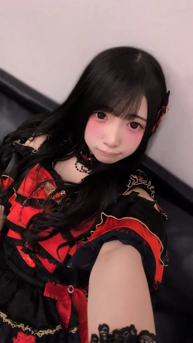 藍葉みゆ