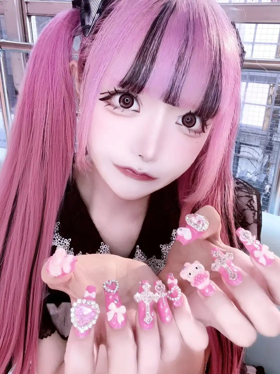 境葬ゆん