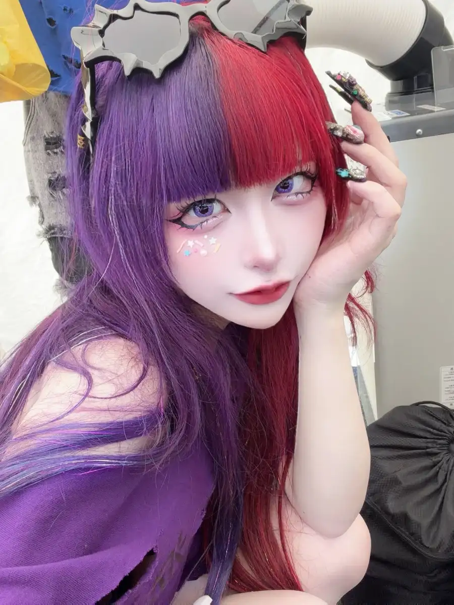 蛇喰ホムラ