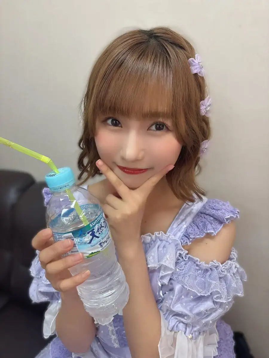 小林智絵