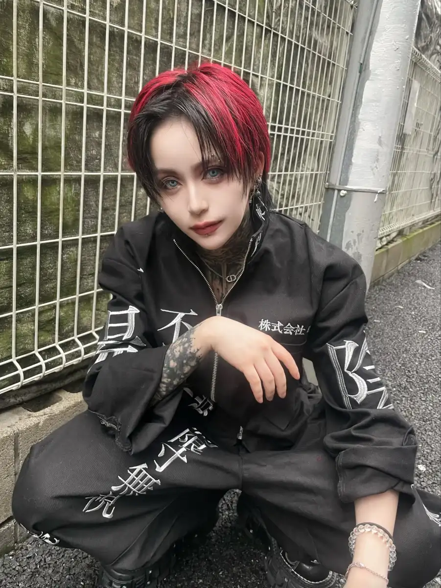 真鬼マナセ