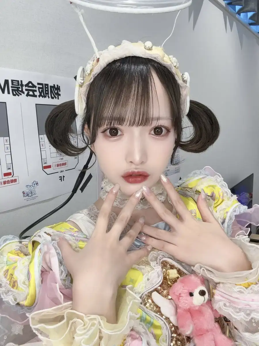真野紗奈