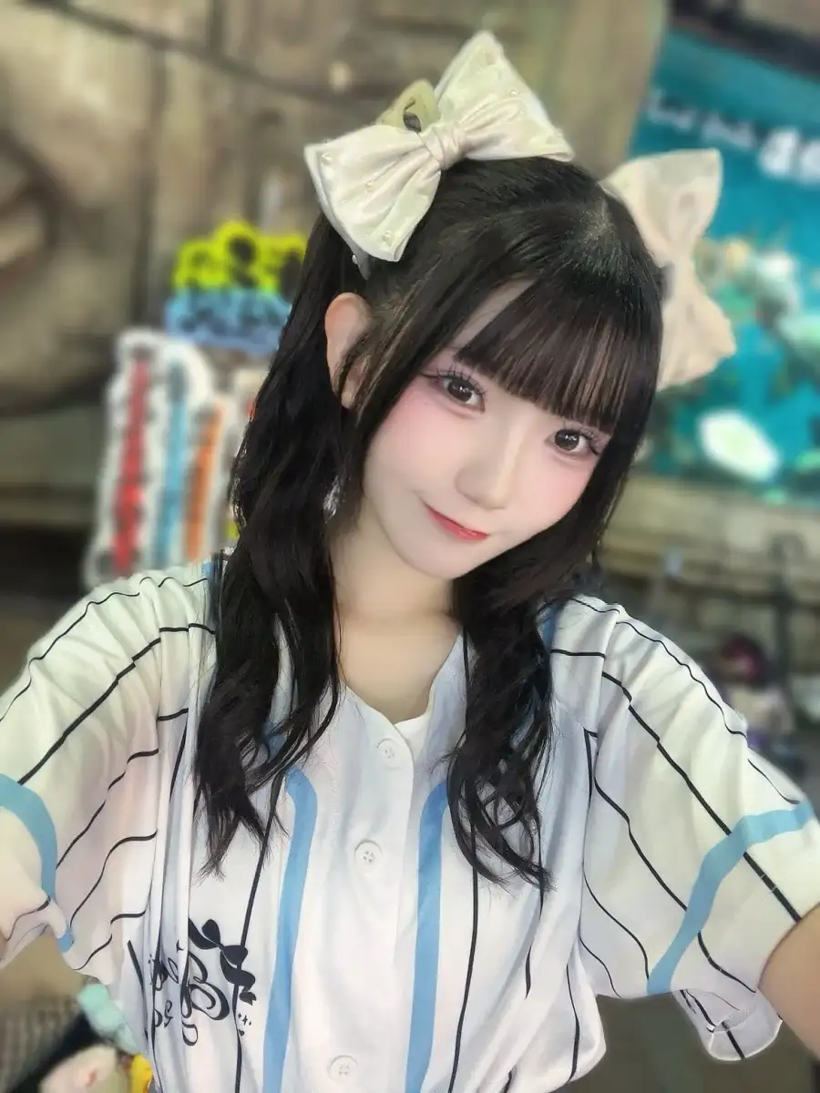 雅愛菜乃