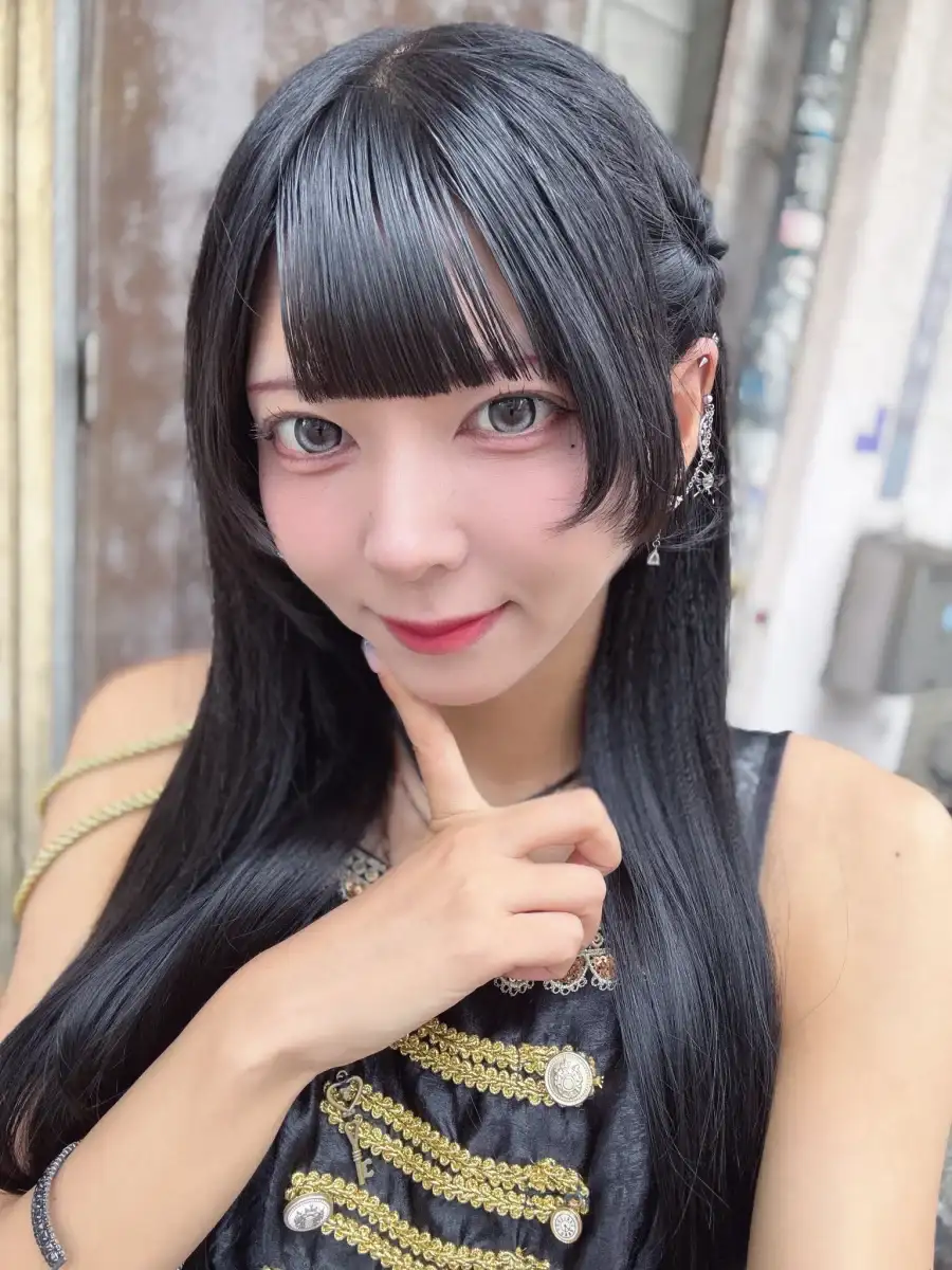 山田あえら