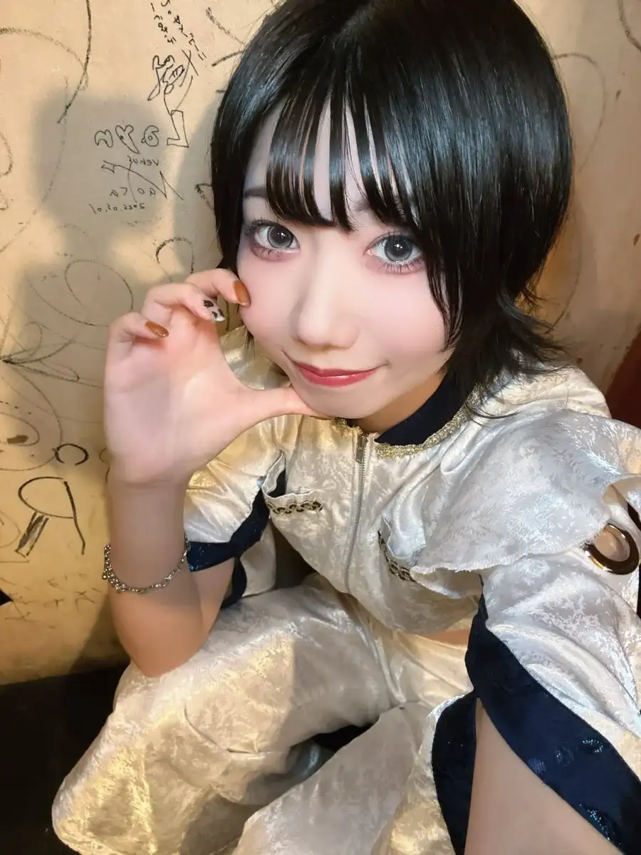 夢際リサ